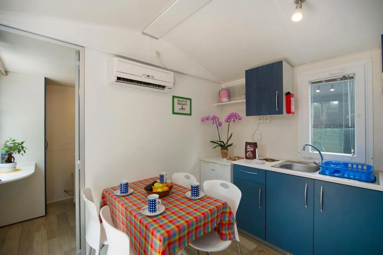 Camping La Pineta Viareggio 0*,